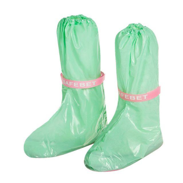 Giày đi mưa chất liệu bằng nilong bảo vệ đôi giày bạn không thấm ướt nước
