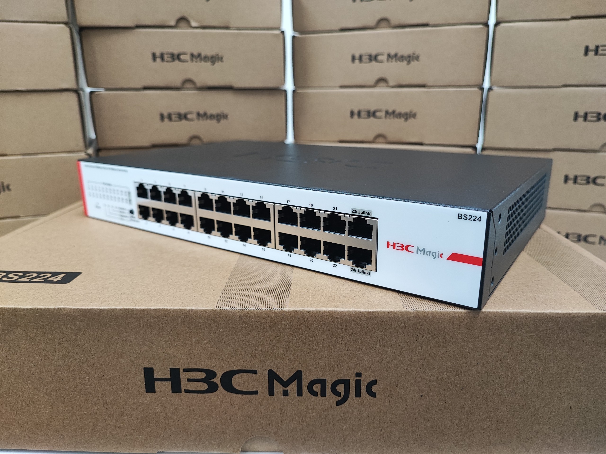 Bộ Chia Mạng Switch Để Bàn H3C BS224 Hàng Chính Hãng 24 Cổng Gigabit, Tốc Độ 48Gbps