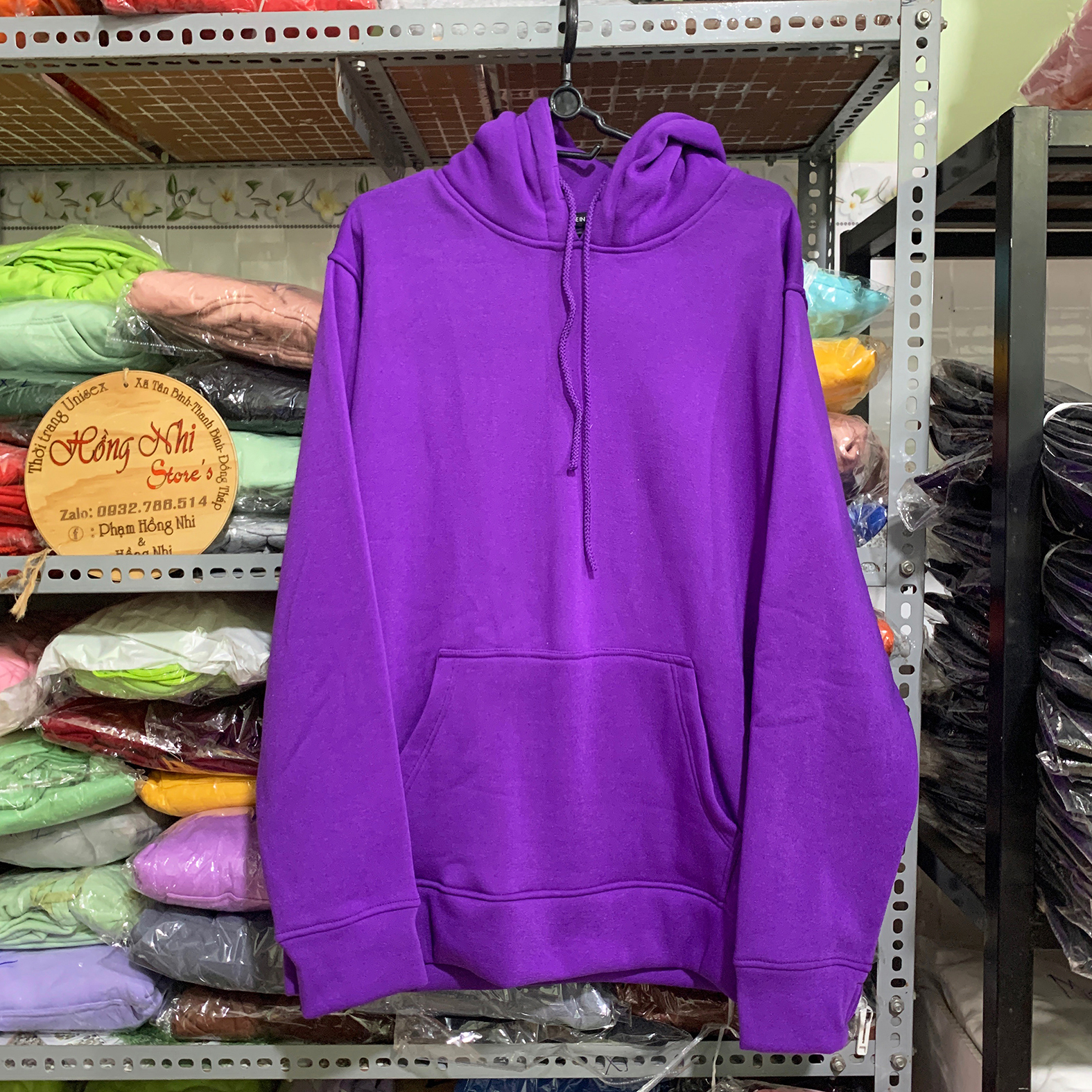 Áo Hoodie Trơn Màu Tím Cao Cấp Dáng Rộng Unisex Nam Nữ Mặc Được - MM