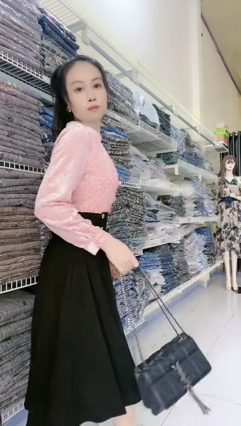 Đầm liền eo cao tựa set áo sơ vin chân váy Myqlothing.