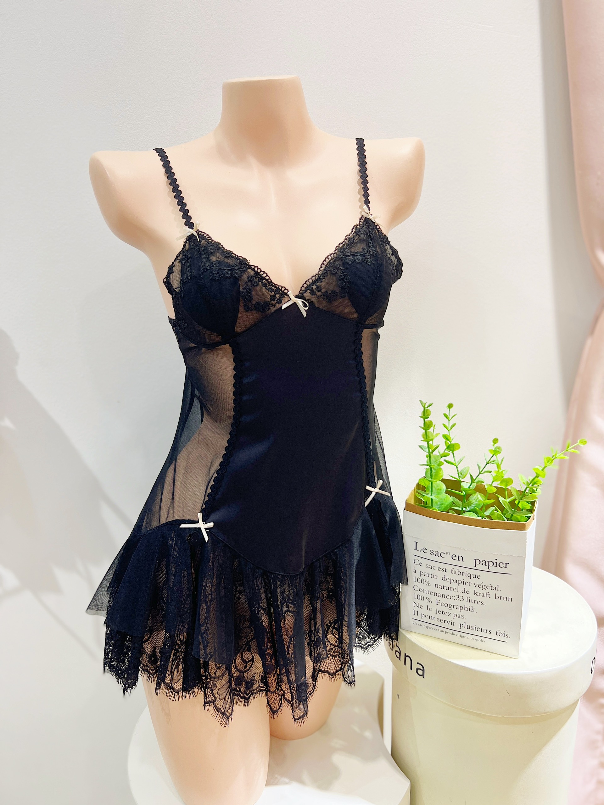 Váy Ngủ Lụa Quyến Rũ - B.Lingerie