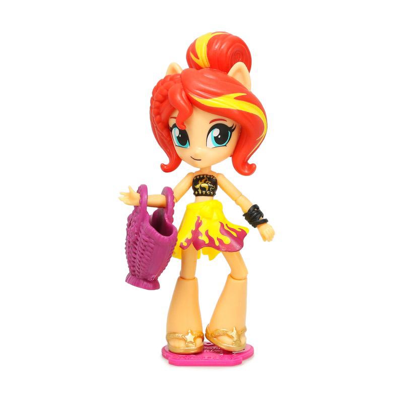 Búp bê My Little Pony cô gái Equestria trên bãi biển Beach