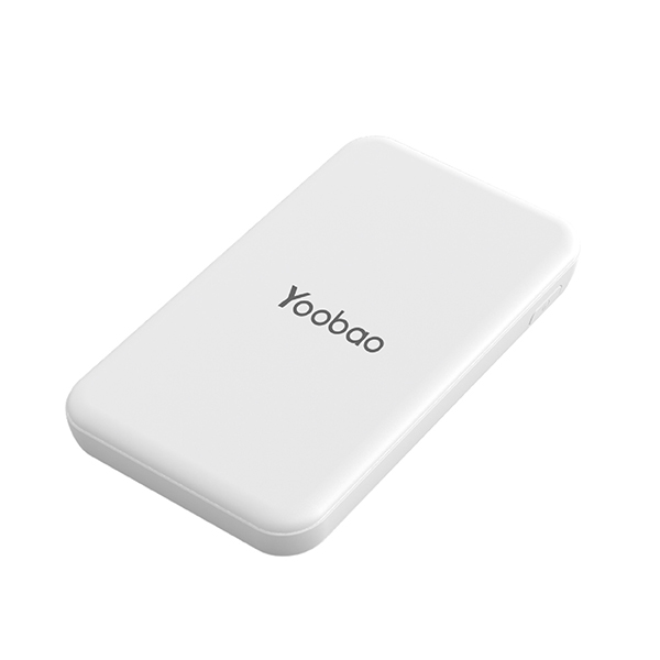 Pin sạc dự phòng mini siêu nhỏ nhẹ 6000mAh P6W Yoobao - Hàng chính hãng 