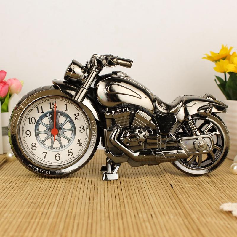 Đồng Hồ Để Bàn Kiểu Dáng Xe Môtô Phân Khối Lớn Thể Thao Cực Ngầu Và Độc Đáo