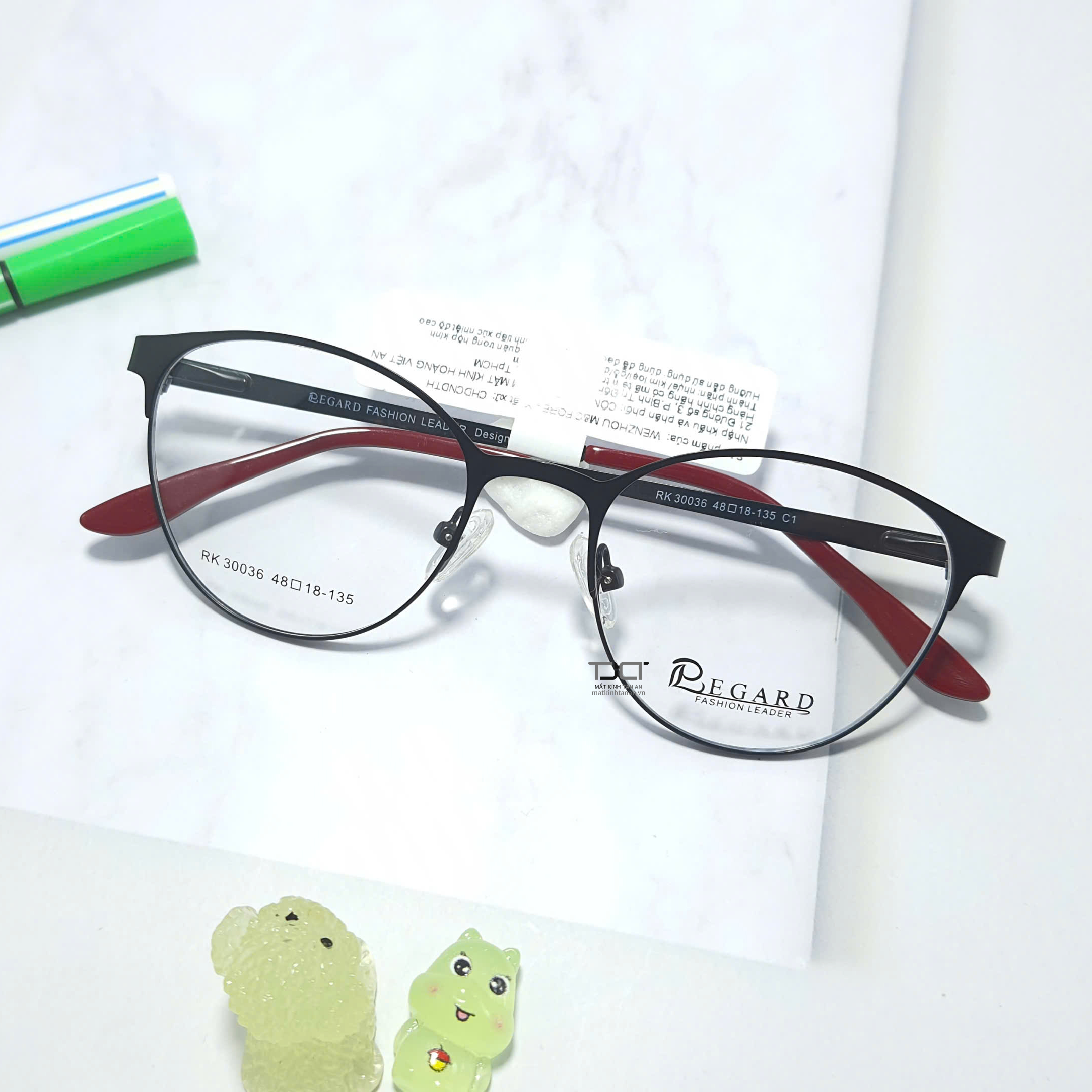 GỌNG KÍNH KIM LOẠI PHOM TRÒNG TRÒN BẦU DÀNH CHO BÉ, CHÍNH HÃNG REGARD RK30036