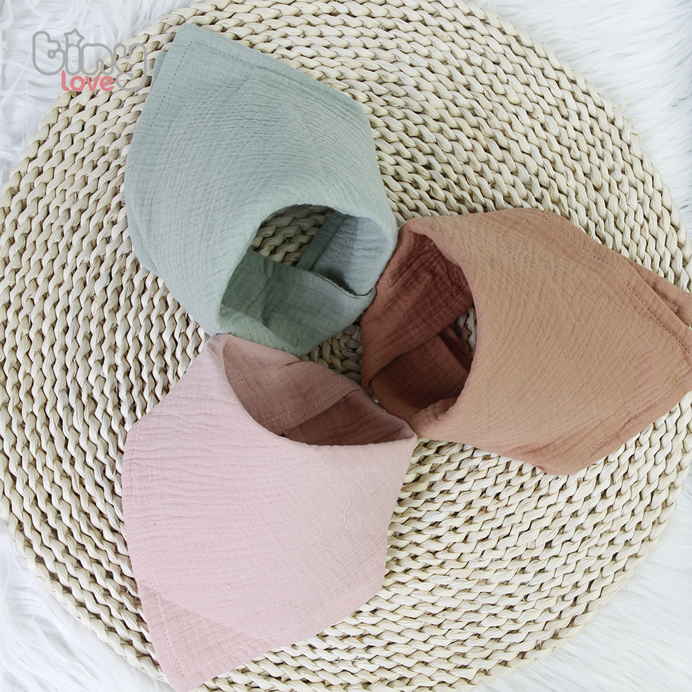 Set 2 yếm tam giác cho bé giữ ấm cổ từ sơ sinh tới 1 tuổi - 2 lớp vải Muslin cotton 100% - Comfybaby