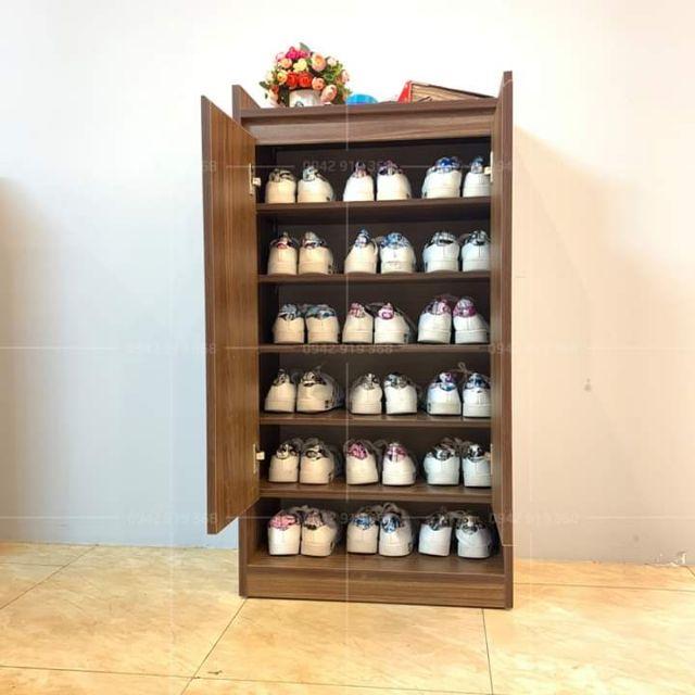 Giá thông minh giá 900 giá thật