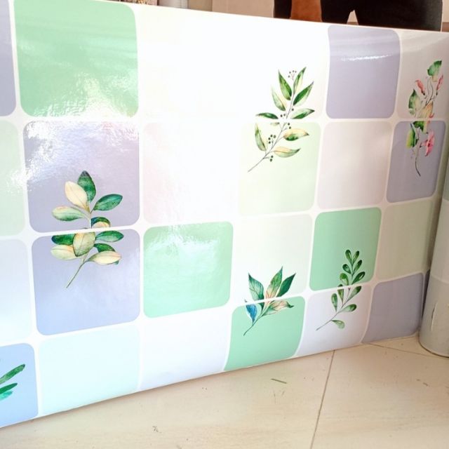 Combo 3 mét giấy dán bếp, decal dán bếp tráng nhôm NHÁNH CÂY XANH khổ 60cm có keo sẵn