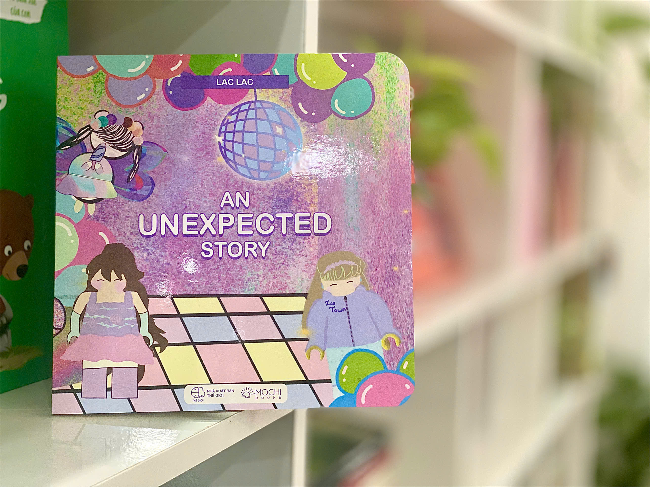 Sách - An Unexpected story