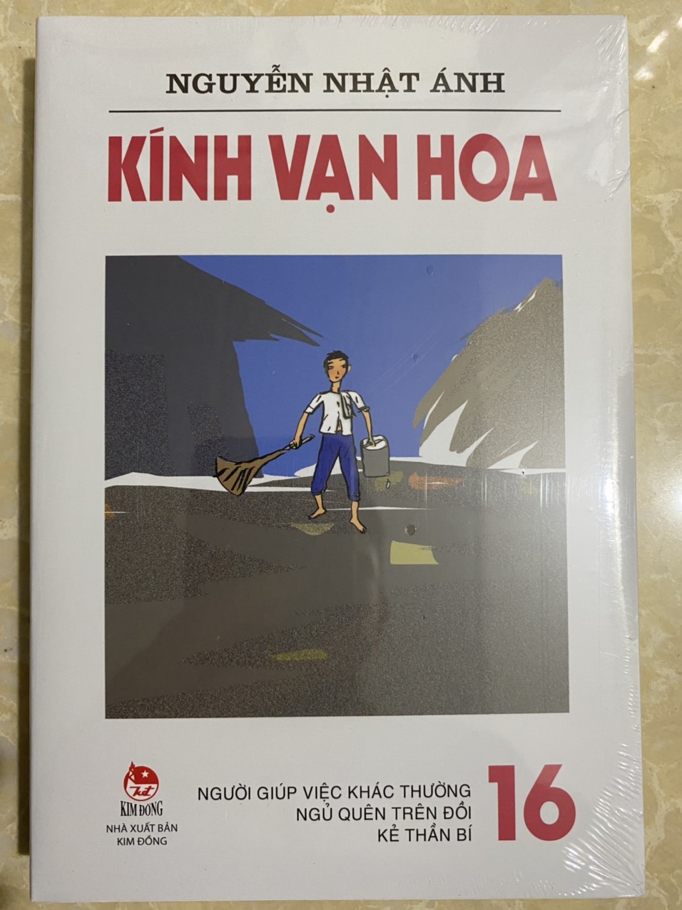 Kính vạn hoa - tập 16