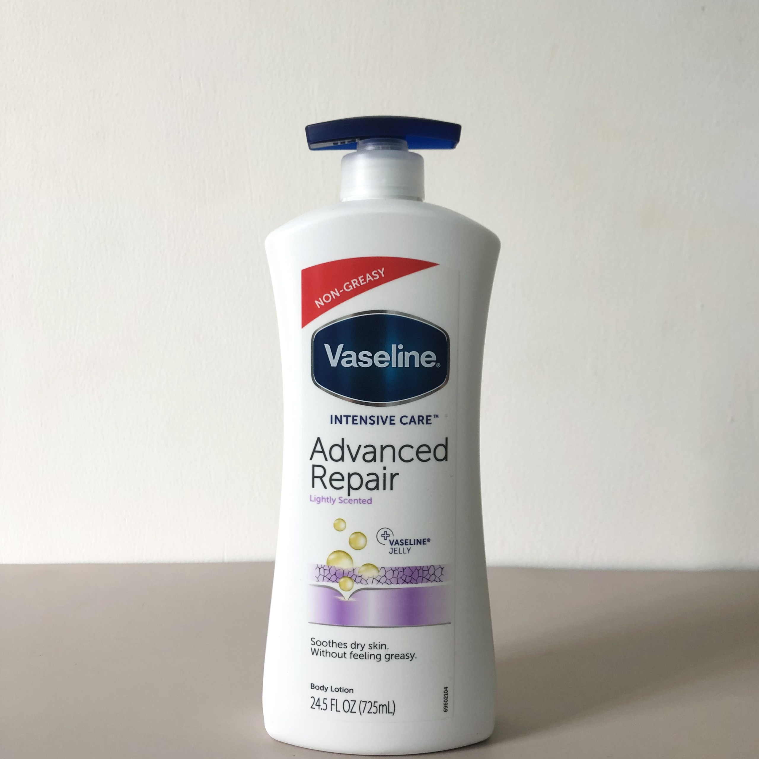 Sữa Dưỡng Thể Vaseline Advanced Repair 725ml Trắng Nhập Mỹ