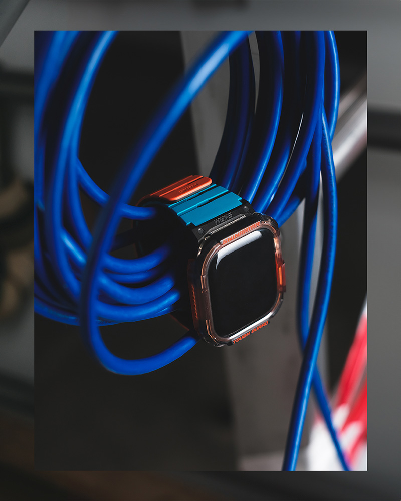 Dây Đồng Hồ Cho Apple Watch SKINARMA GEMINI Size 42/41/40mm Phối 2 Tông Màu Nổi Bật Khóa Nam Châm Liền Mạch Hàng Chính Hãng