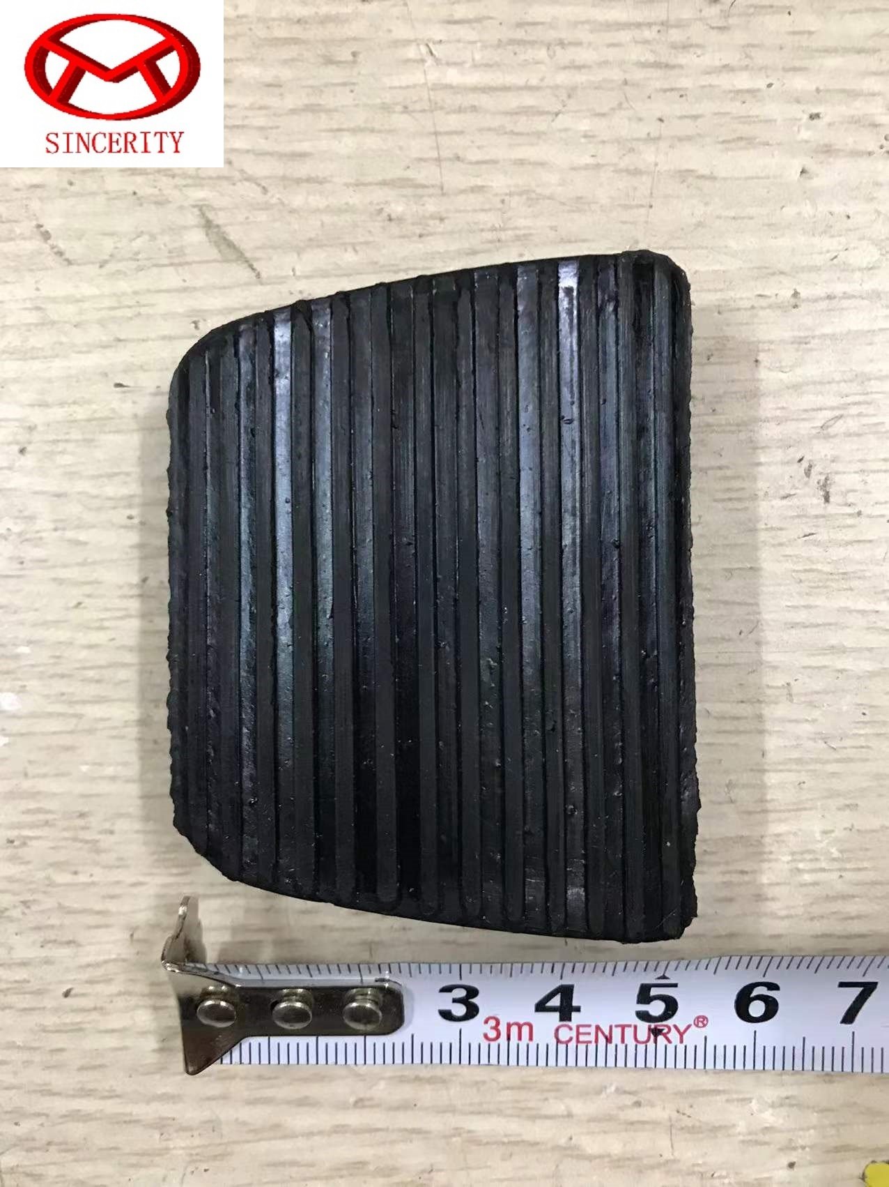 Cao su chân côn phanh DongFeng Thiên Long BalongThiên Tân