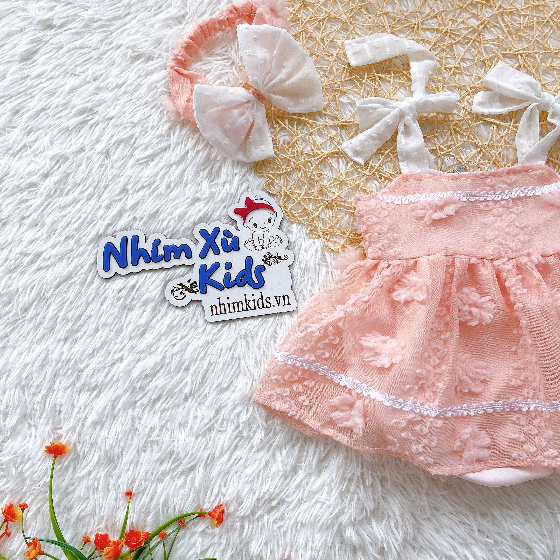 Body 2 Dây Hoa Nổi Màu Hồng Cam Cho Bé Gái 3 Đến 12kg