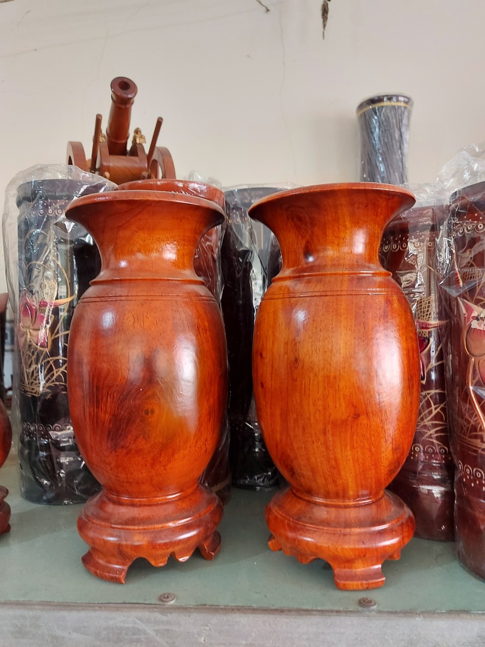Bình cắm hoa trang trí - Lọ hoa gỗ hương nguyên khối cỡ đại cao 26cm