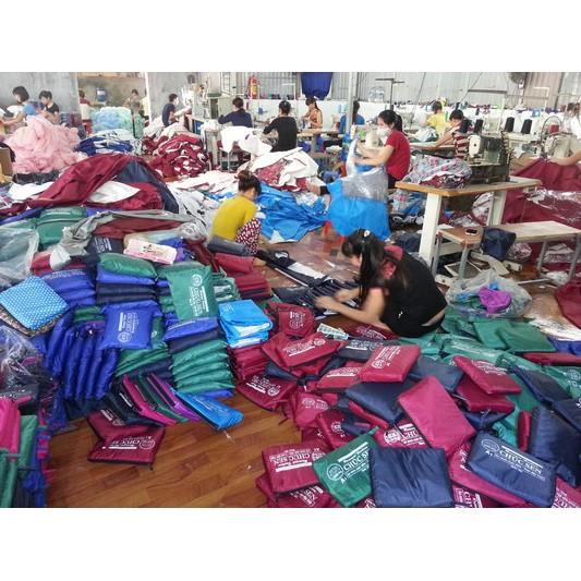 ÁO MƯA CHOÀNG 1 ĐẦU VẢI DÙ SIÊU NHẸ A+ CHÚC SEN + SIÊU RỘNG +SIÊU MƯỚT