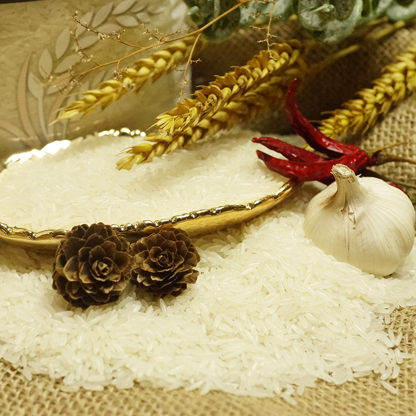 Gạo thơm GUfoods (1kg) - Cơm mềm dẻo, Thơm tự nhiên, Hạt dài, Nguyên liệu vựa lúa Đồng bằng Sông Cửu Long