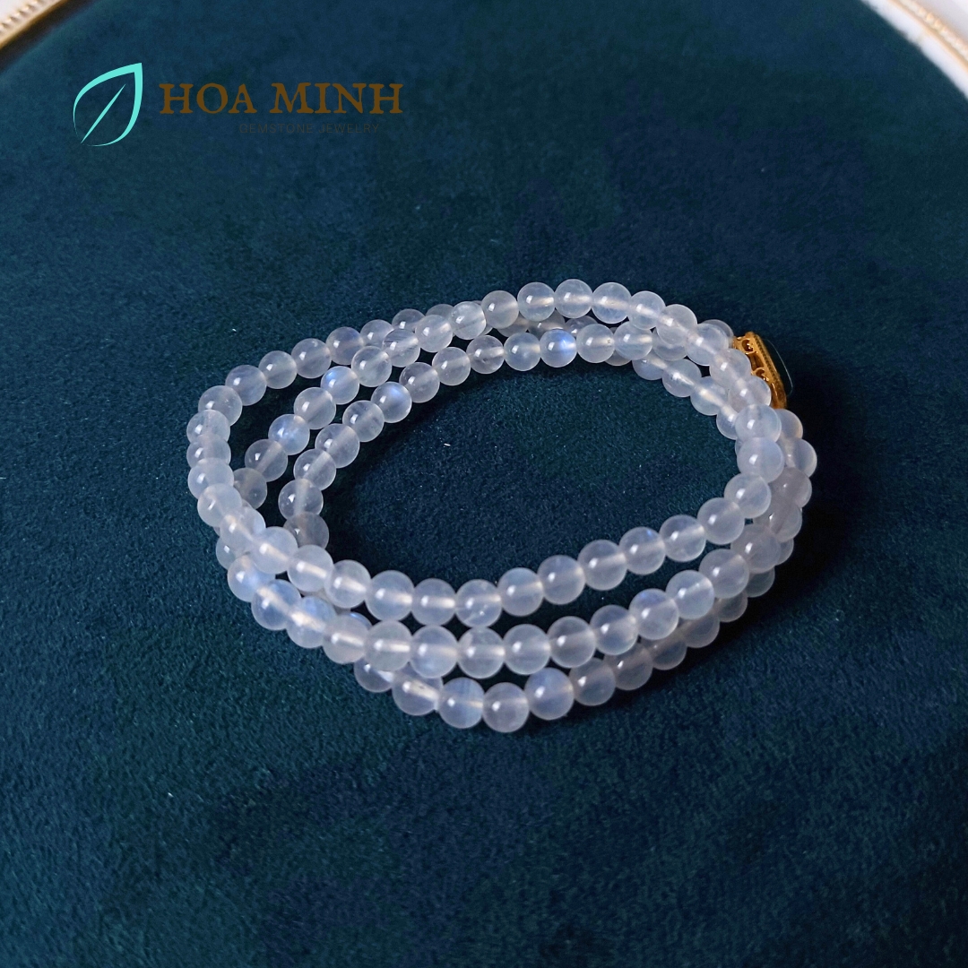 Vòng tay 108 hạt đá Mặt Trăng Moonstone 5.2 li phối charm vàng đá Cẩm Thạch Ngọc Lam lên bông cực VIP