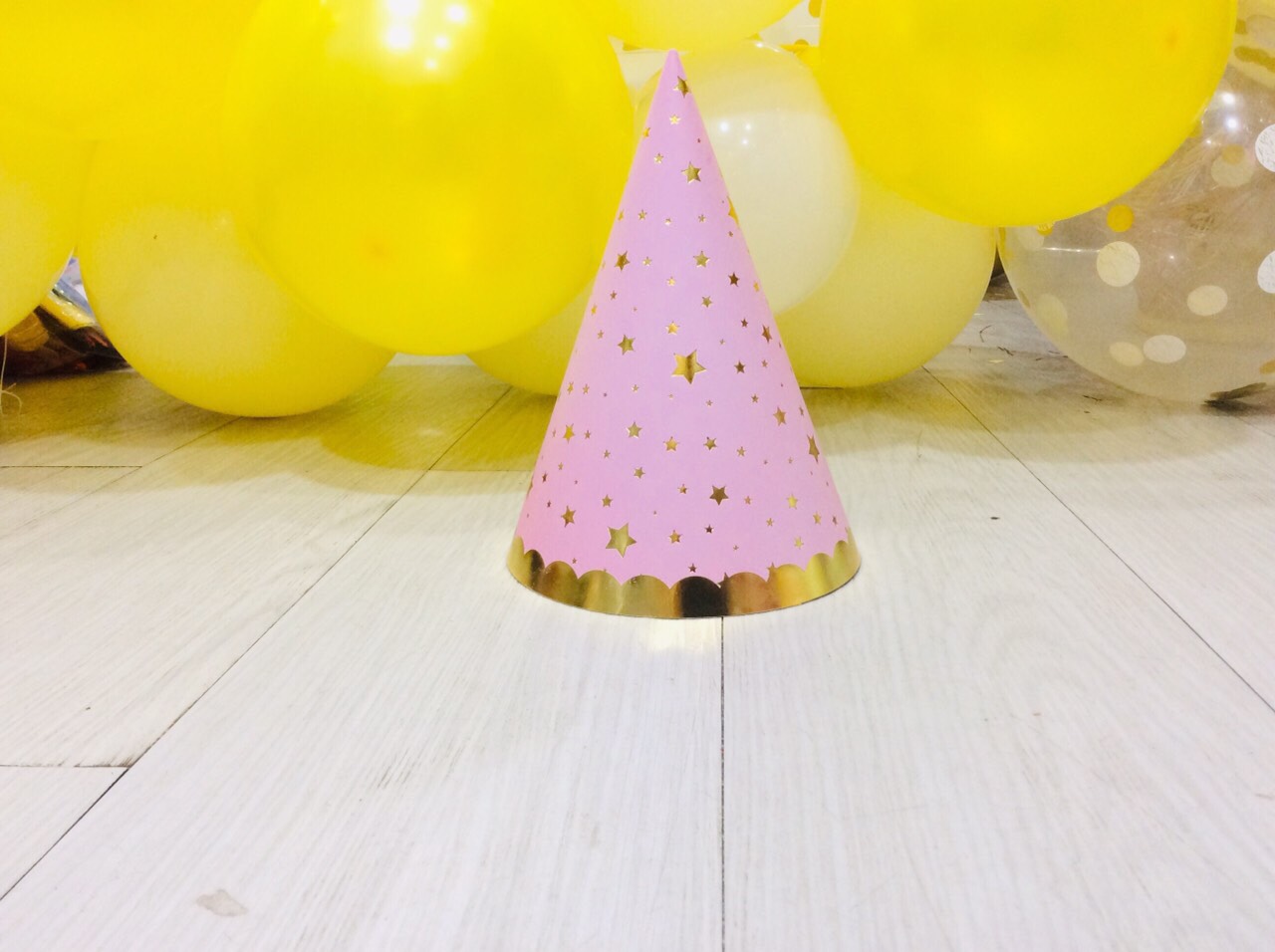 Nón sinh nhật ánh kim hồng birthday hat Tnoi60