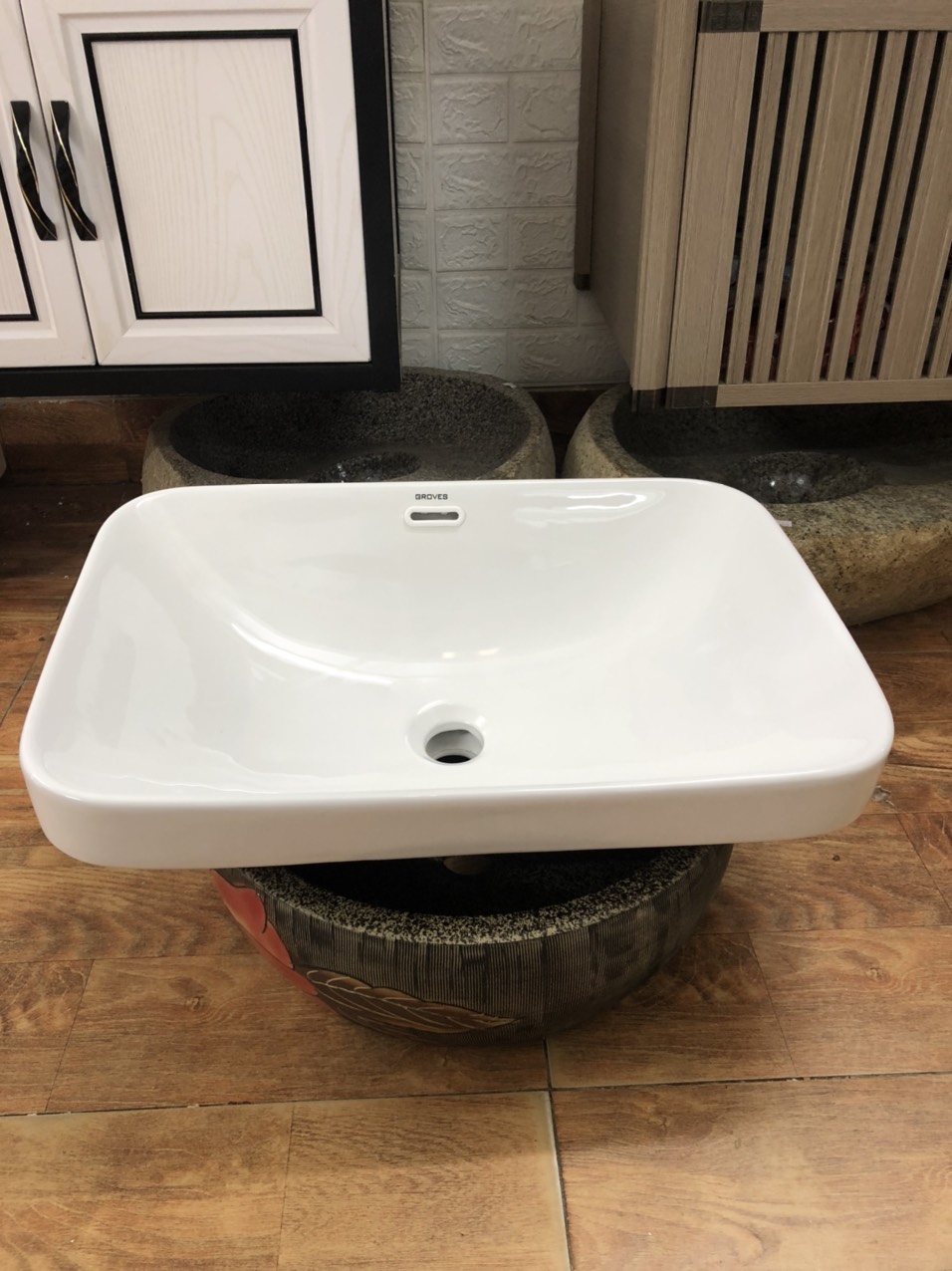 CHẬU LAVABO BÁN ÂM GRVL 347