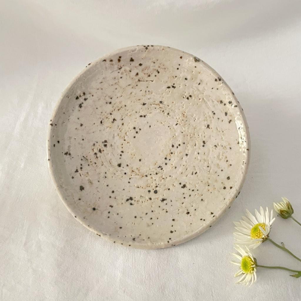 #DI0035 Dĩa gốm sức men tiêu & tuyết có tráng men đường kính 15cm