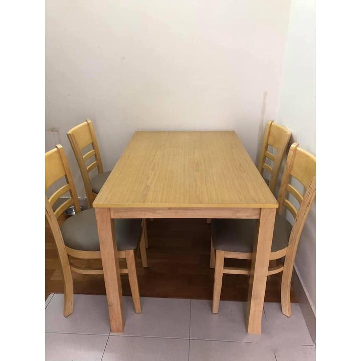 Bộ bàn ăn cabin tự nhiên 1m2 + 4 ghế cabin  Thương hiệu Nội Thất Bình Long