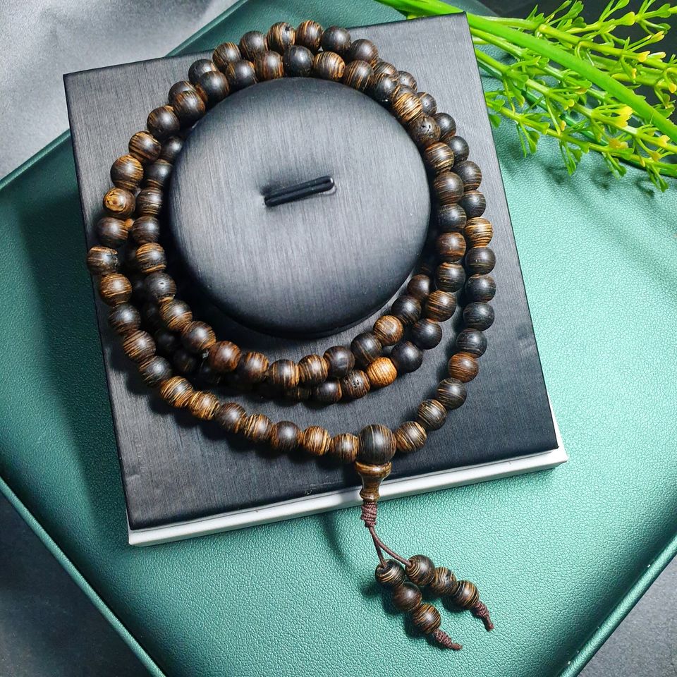 Vòng trầm sánh chìm 108 hạt tịnh độ size 6mm