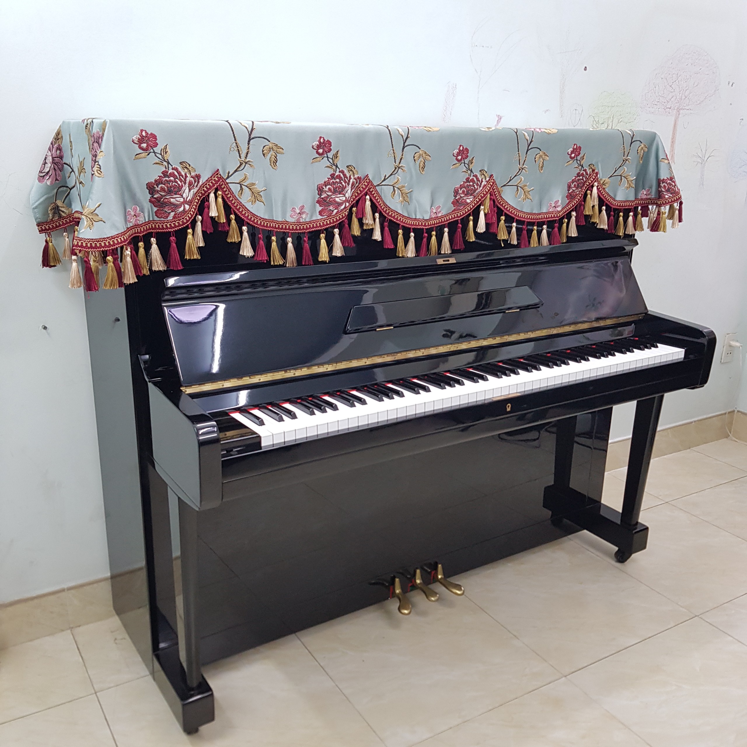 Khăn phủ đàn Piano Hoa Hải Đường cao cấp