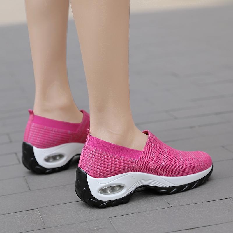 2020 Fashion women soft outdoor running sneakers casual breathable sport shoes