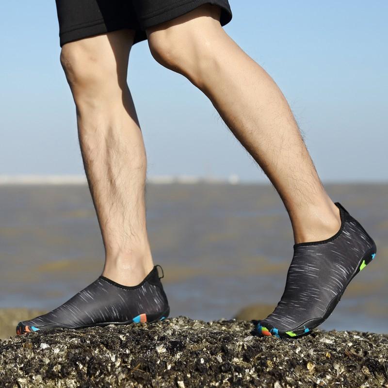 Giày đi biển mau khô cho nam và nữ