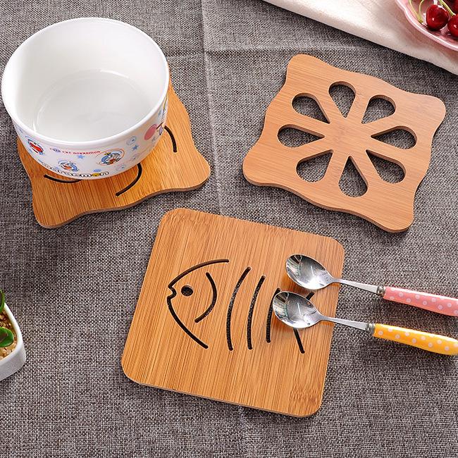 Ván gỗ dày cách nhiệt hiệu quả chống trơn trượt hình hoạt hình dễ thương cho nhà bếp