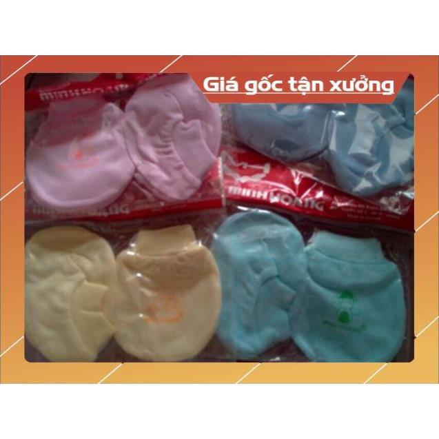 Hàng Việt Nam xuất khẩu _ Bao tay chân sơ sinh Minh Hoàng (1 set bao gồm 1 bộ bao tay và 1 bộ bao chân