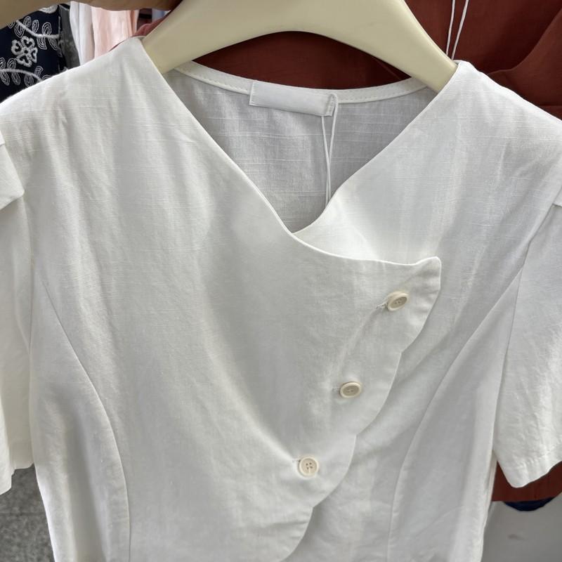 Áo Croptop Linen Cúc Đắp Chéo - MUOJ - Hàng Thiết Kế
