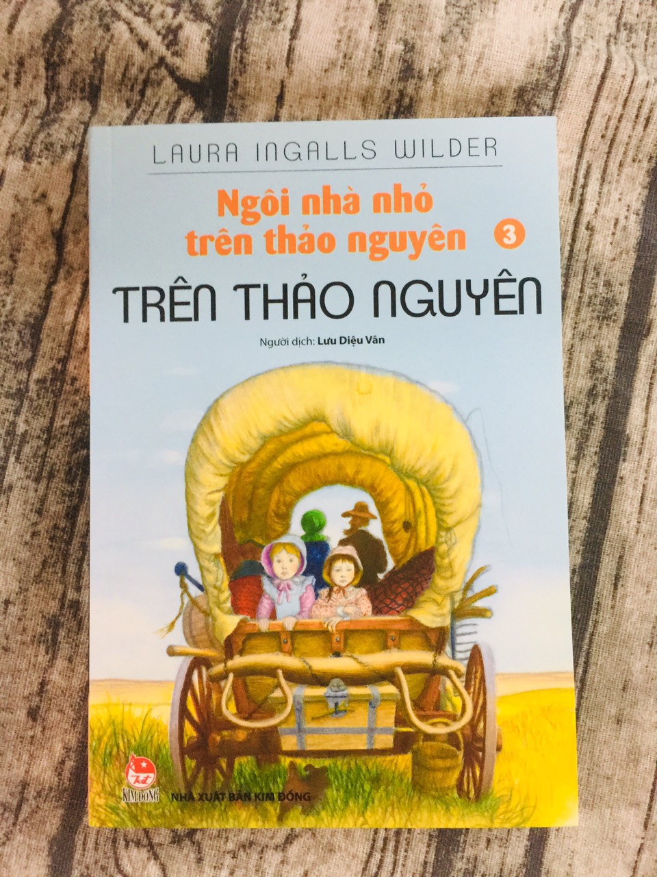 Ngôi Nhà Nhỏ Trên Thảo Nguyên – Tập 3: Trên Thảo Nguyên