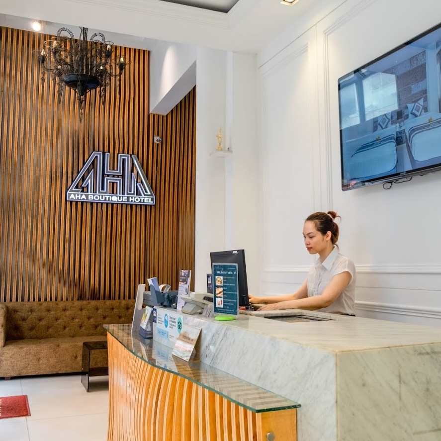 AHA Boutique Hotel 3* Sài Gòn - Bữa Sáng, Hồ Bơi, Ngay Trung Tâm Quận 1, Phố Đi Bộ Bùi Viện Sôi Động