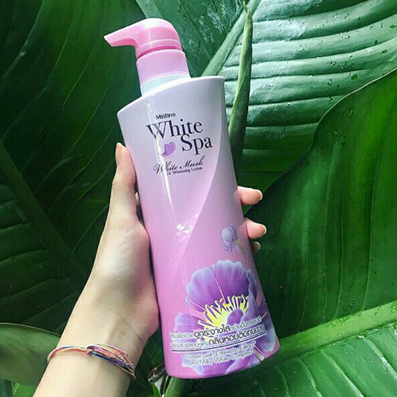 Kem dưỡng ẩm và trắng da da toàn thân Mistine White Spa Lotion 400ml tặng móc khóa