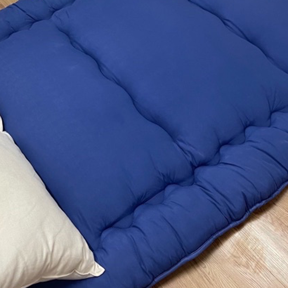 Tấm Trải sàn để ngủ