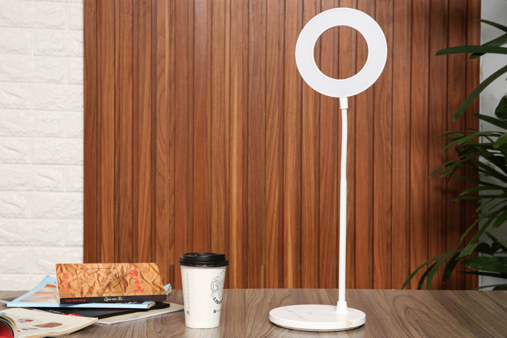 YG-T402.W - ĐÈN BÀN LED YAGE YG-T402.W - Hàng chính hãng