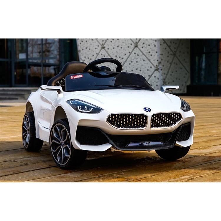 Ô TÔ ĐIỆN TRẺ EM BMW Z4 có điều khiển từ xa và tự lái , có nhạc usb