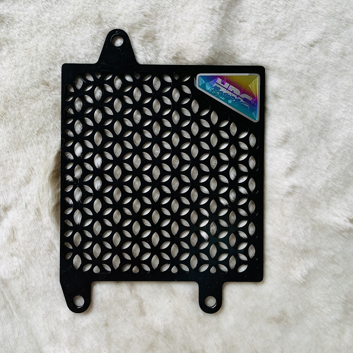 Che két nước Vario, Air Blade CNC kiểu 3D kèm tem titan HRC mẫu mới