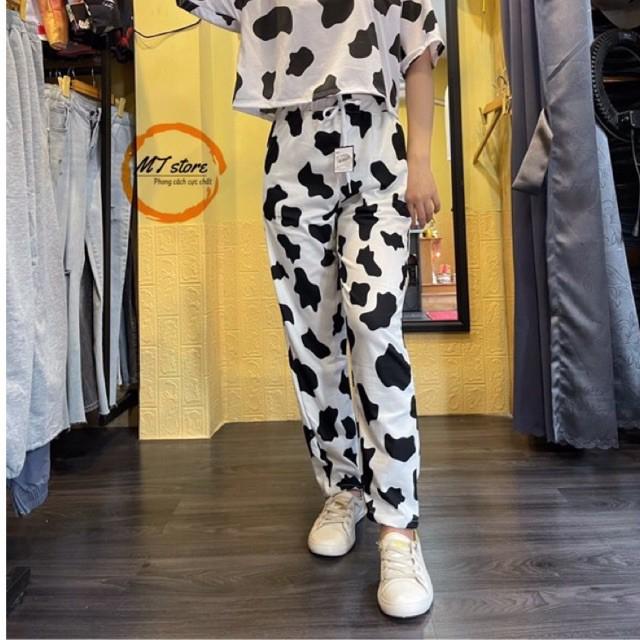Quần Bò Sữa Ống Suông From Rộng Dáng Jogger In Họa Tiết Loang Bò Sữa Có Dây Rút Gấu Phong Cách Ulzzang