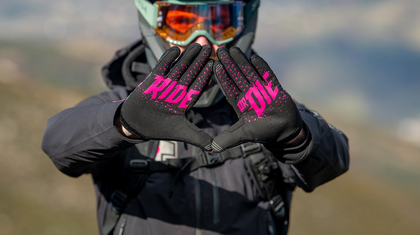 Găng Tay Thể Thao MTB Muc Off