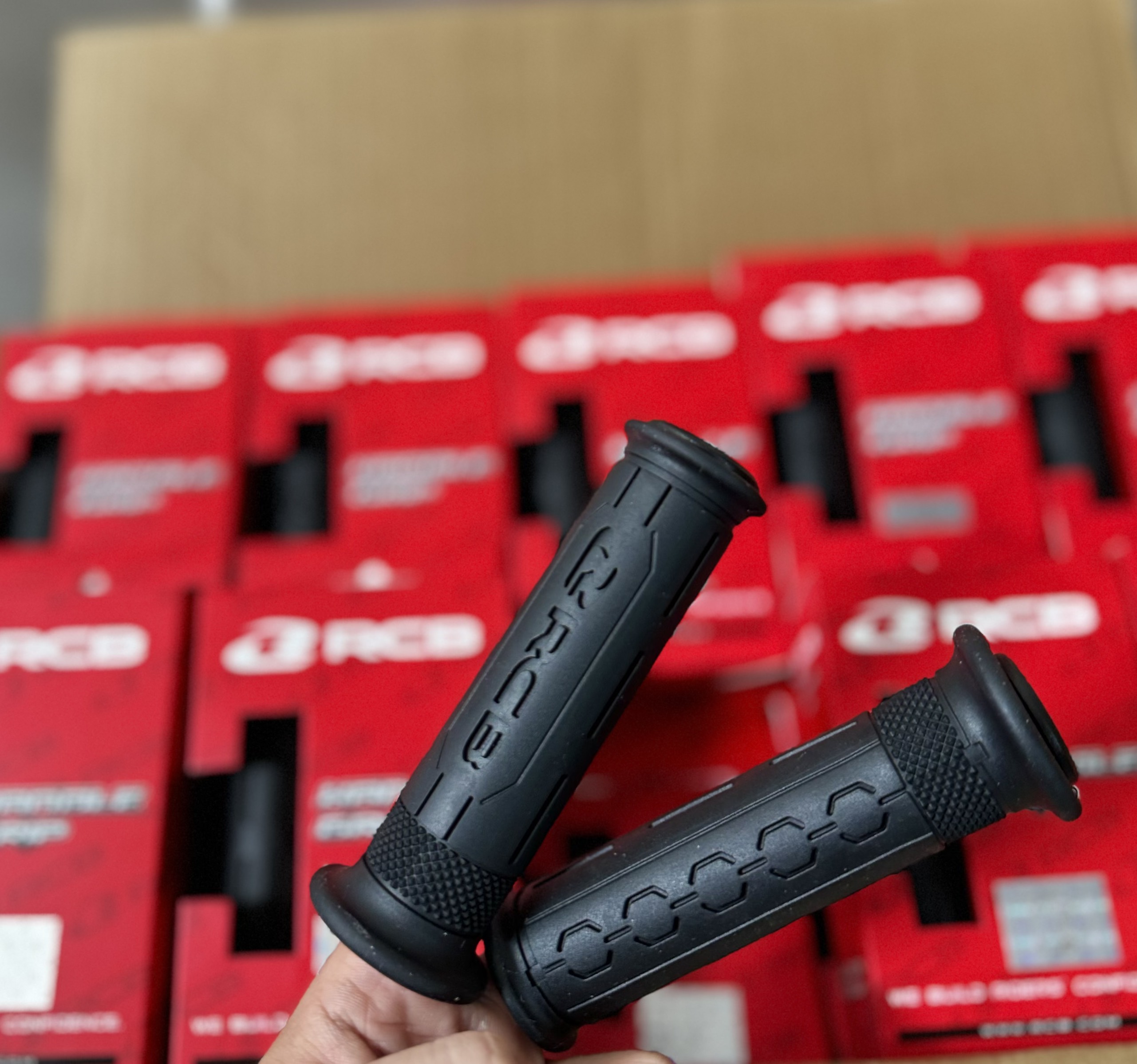 Bao tay RCB HG77 mẫu mới