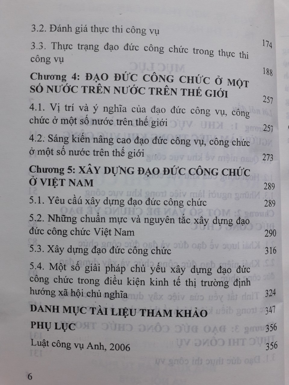 Đạo Đức Công Chức Trong Thực Thi Công Vụ