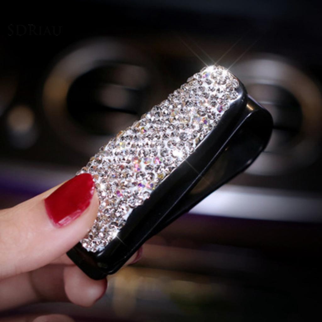 Kẹp Kính Mát Mini Tiện Lợi Cho Xe Hơi