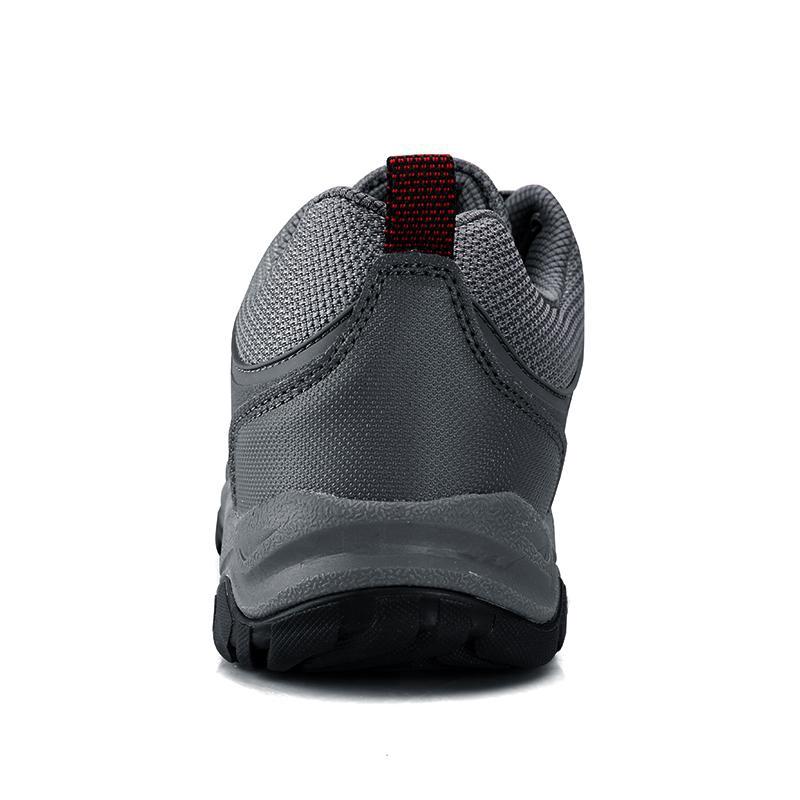 Giày boots leo núi chống trượt