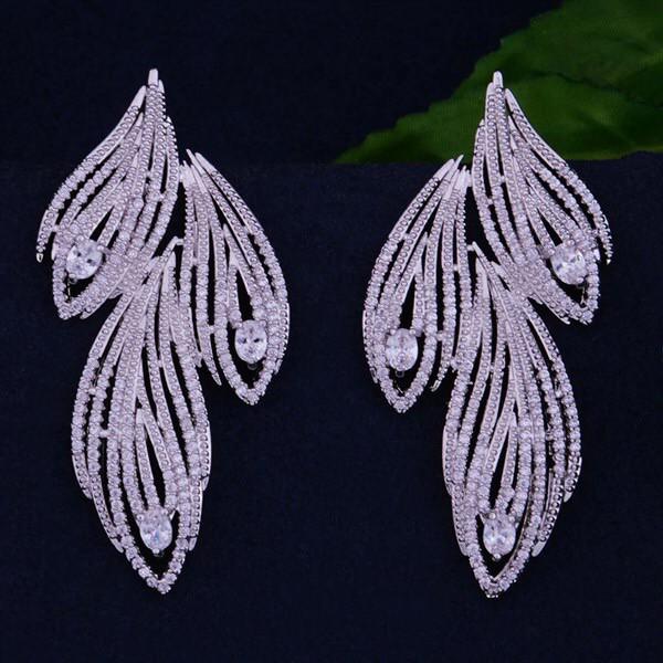 Bông tai nữ - Luxury - 3 cánh lá mạ vàng 18k
