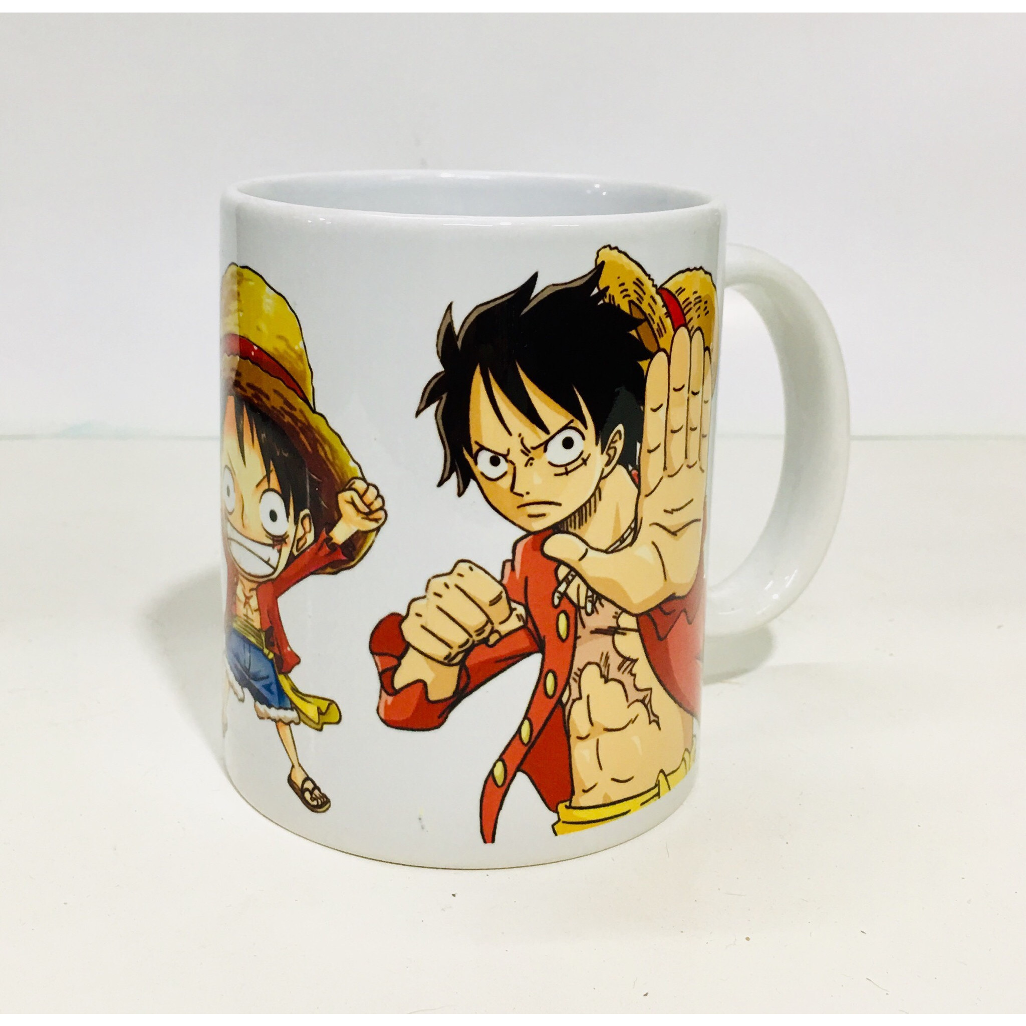 Ly cốc sứ Luffy