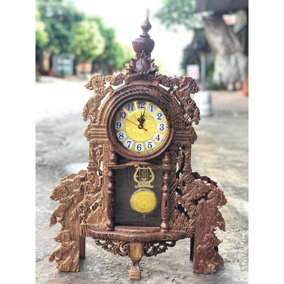 Đồng hồ mun đuôi công (kt 74 x 46 x 15cm)