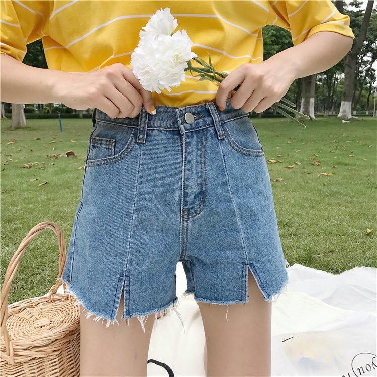 Quần Short Jeans Cạp Cao Tua Gấu Hàn Quốc